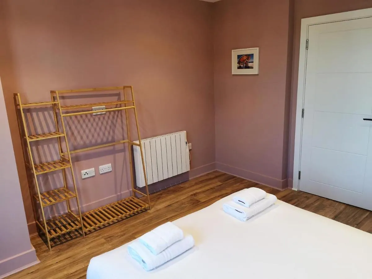 Apartment Brighton Rocks Central One Bed In Quiet Luxuy Development