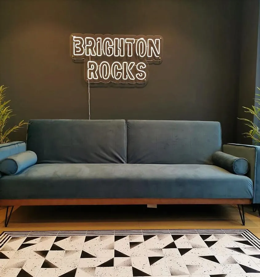 Brighton Rocks Central One Bed In Quiet Luxuy Development Apartment