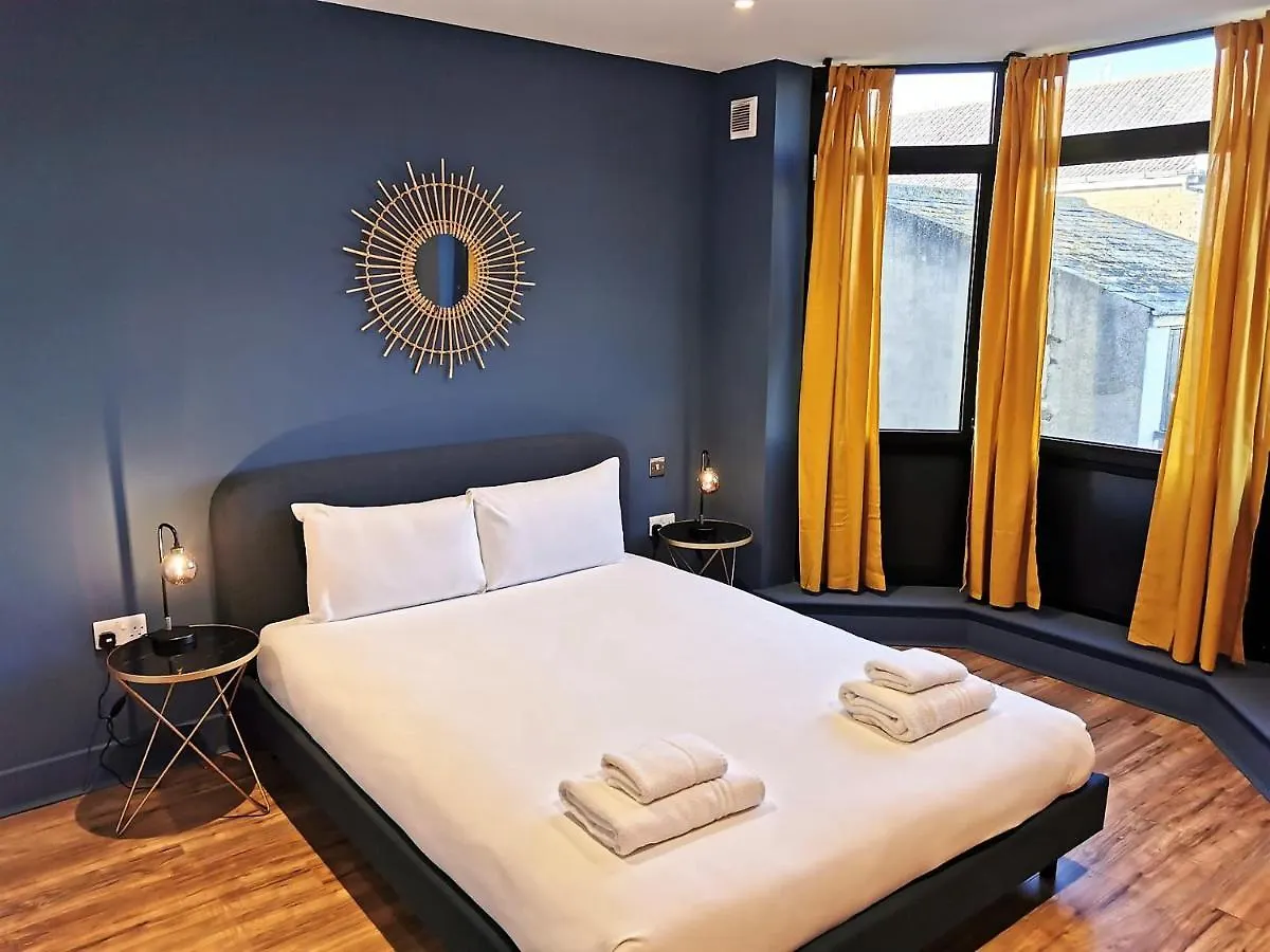 Brighton Rocks Central One Bed In Quiet Luxuy Development 0*,  United Kingdom